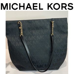 Michael Kors Jet Set Front Pocket Chain Canvas Tote EXCELLENT CONDITION